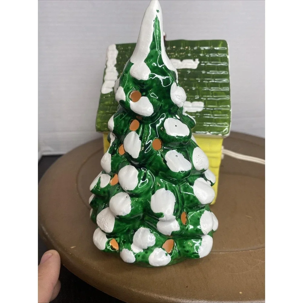 Department 56 Vintage Original Snow Village Nantucket House Box and Cord Works‎